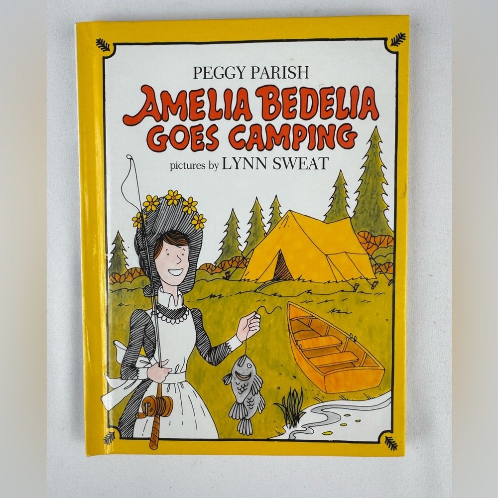 Vintage 90’s First Print Amelia Bedelia Goes Camping Book
